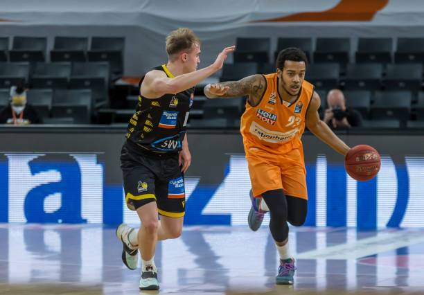 高位频繁亮 高位频繁亮