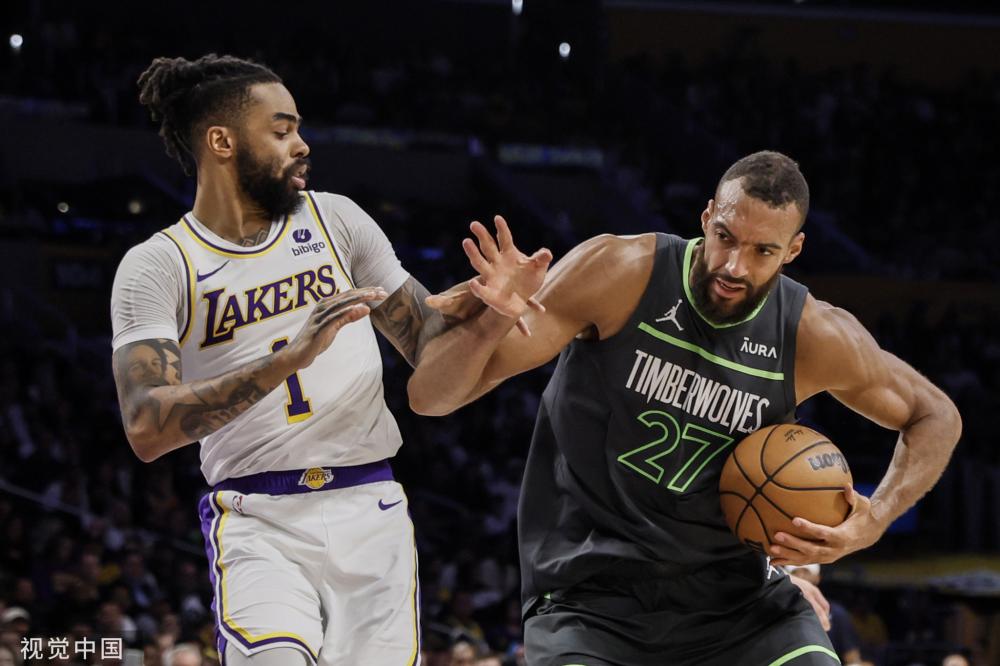 像网球中的 像网球中的